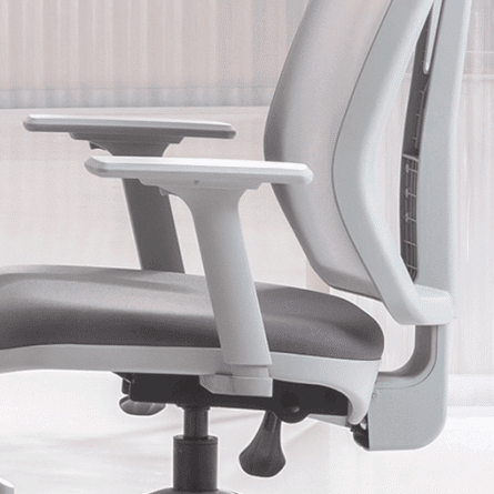 Braço cadeira de escritório: saiba mais sobre a ergonomia!